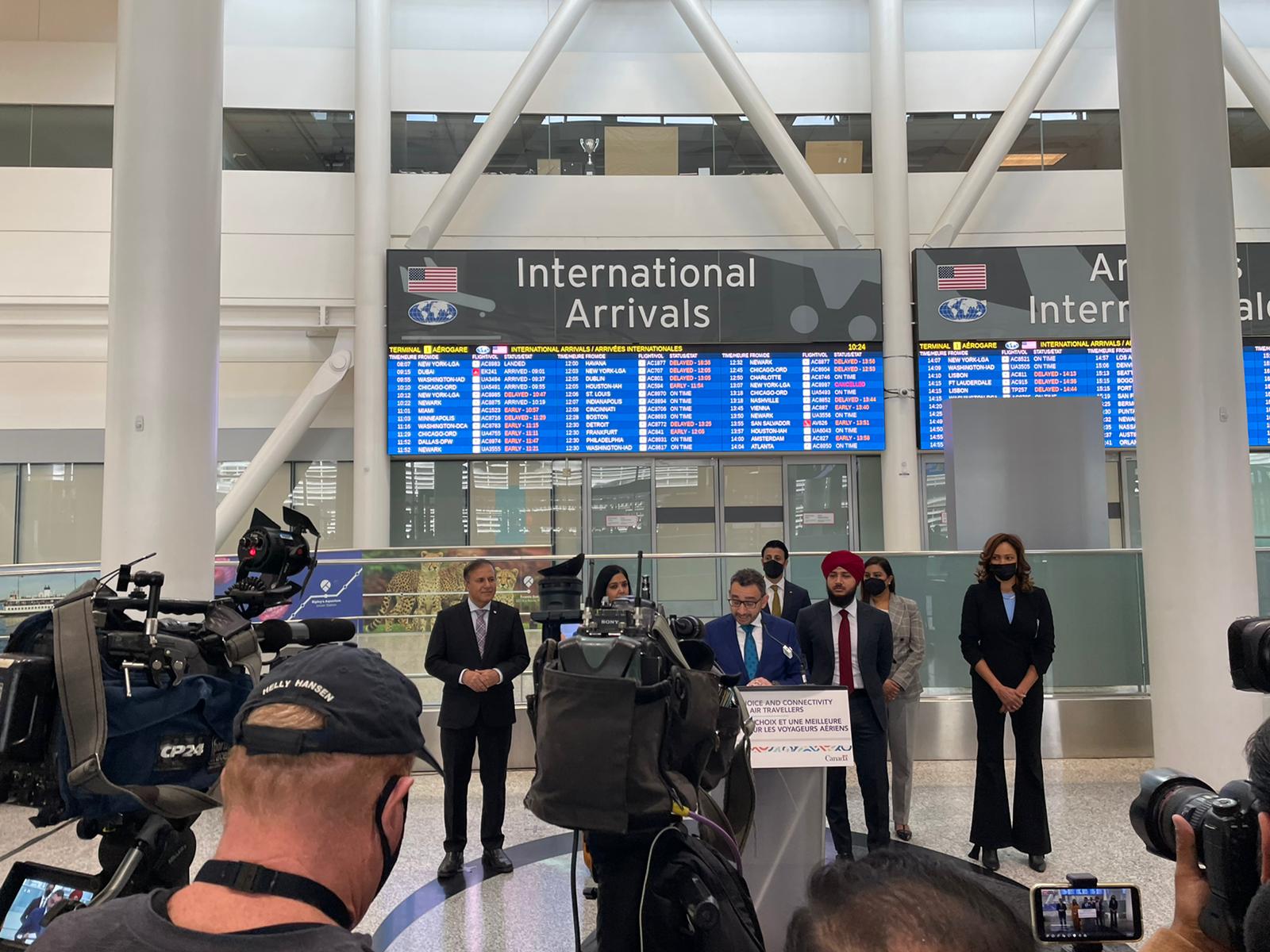 An  expanded  air transport  agreement  between  Canada  and  India  will  see  Unlimited number of flights  between  them  from  current  35 flights  per week !