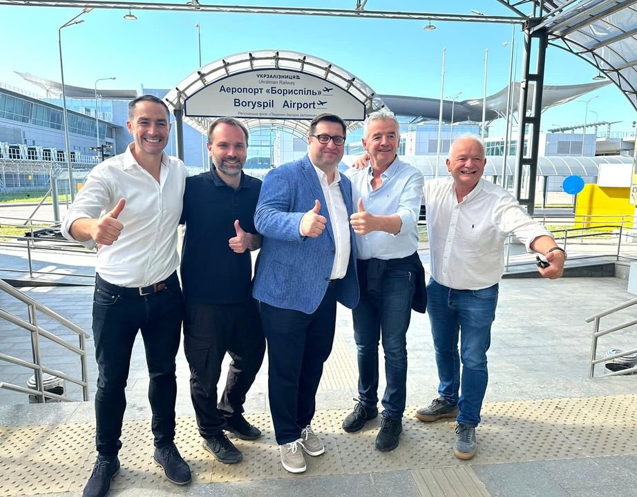 Ryanair's  Michael  O'Leary Visited  Kyiv  And  Unveiled  a  Plan  To  Invest  $3B  In  The  Recovery  Of  The  Ukrainian  Aviation  Industry.