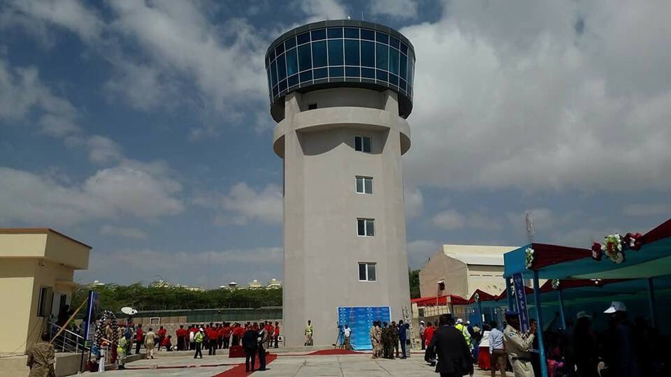Mogadishu FIR : Cockpits are being contacted by  ‘Fake Controller’ on the same frequency, issuing conflicting instructions.