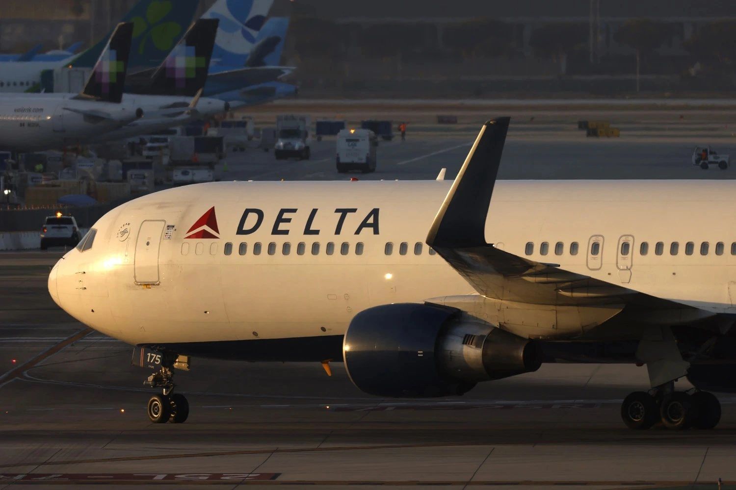 Restrictions have been lifted on flights from USA to Caribbean and South America, Airlines rush to accomodate. 