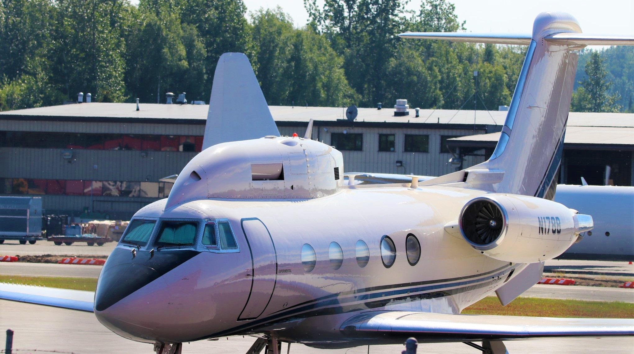 Heavily modified  Gulfstream II of Missile Defense Agency (MDA)  of  USA used as  a  High Altitude Observatory platform .