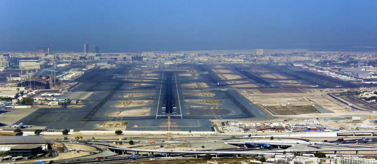 Dubai  International Airport (DXB)  to  temporarily  reduce  the  capacity ,  Northern  Runway  (12L/30L) to  be  closed  for  45 days !